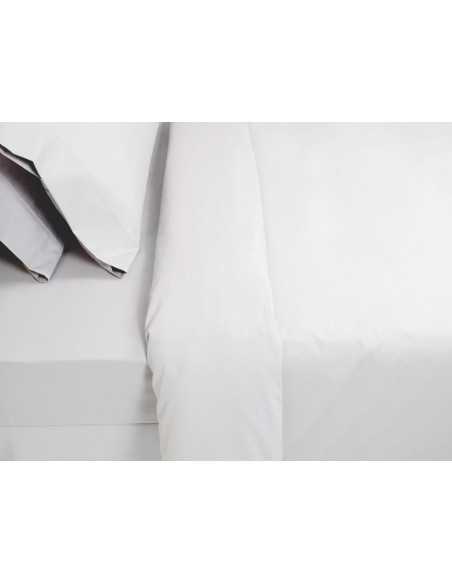 Detalle funda nórdica básica blanca