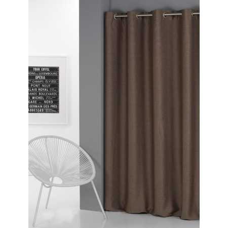 Cortina pronta para Averton