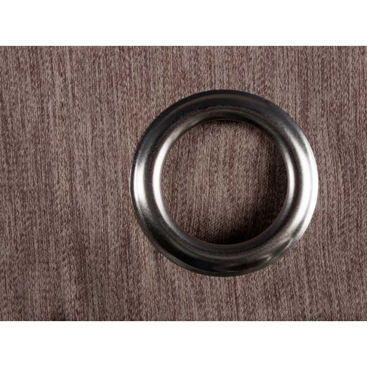 Cortina pronta para Averton