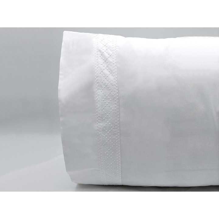 Conjunto de Lençóis Bordados 100% Algodão Percale Bennet | Folhas de hospitalidade