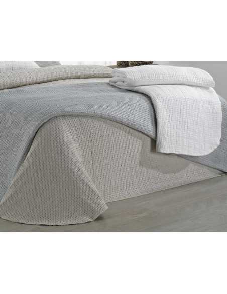 Colcha Bouti Simone gris perla| Colcha bordada primavera-verano | Revitex