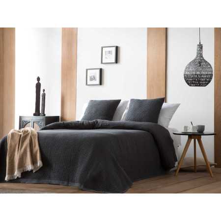 Colcha multiusos Primavera beig | plaid cubre sofá barato | Revitex