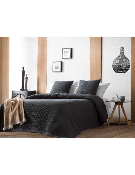 Colcha multiusos Primavera beig | plaid cubre sofá barato | Revitex