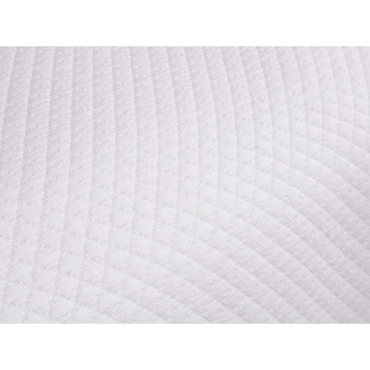 Colcha Sônia Piqué | Colcha de cama especial para hospitalidade | Revi