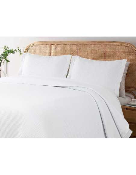 Colcha Bouti bordada Gael blanco | Colcha entretiempo algodón