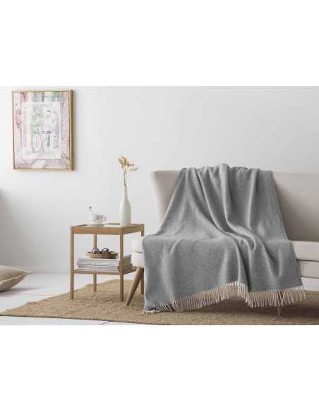 Plaid ecológico Deva gris | Manta auxiliar decorativa