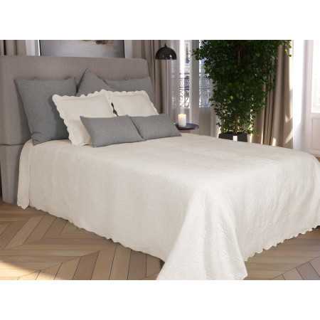 Colcha Sofia Natural | Colcha relieve para hogar o negocio 2