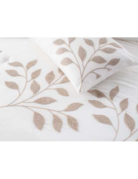 Edredão Nestor creme | Edredão de inverno com ramos bordados