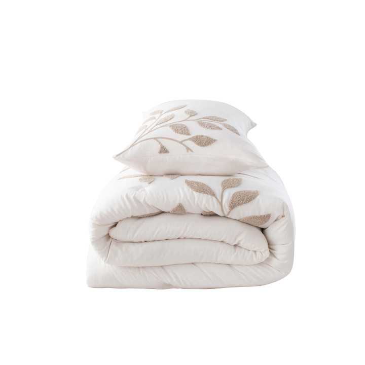 Edredão Nestor creme | Edredão de inverno com ramos bordados