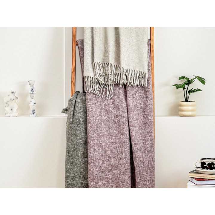 Manta plaid Dolz Madison | Cobertor auxiliar com franjas