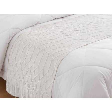 Pé de cama Diamond branco | Losangos e franjas 2