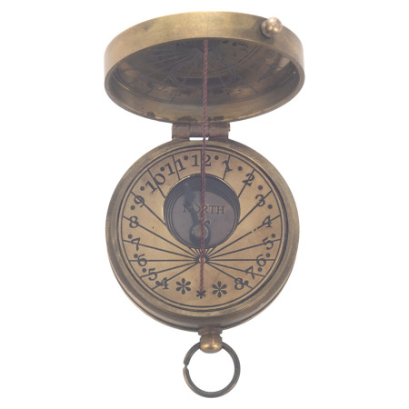 Brujula con reloj solar