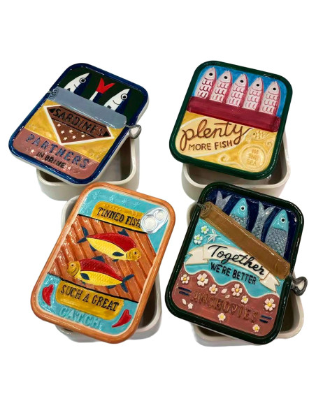 Caja sardinas 4 dif.