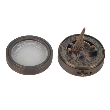 Brujula con reloj solar
