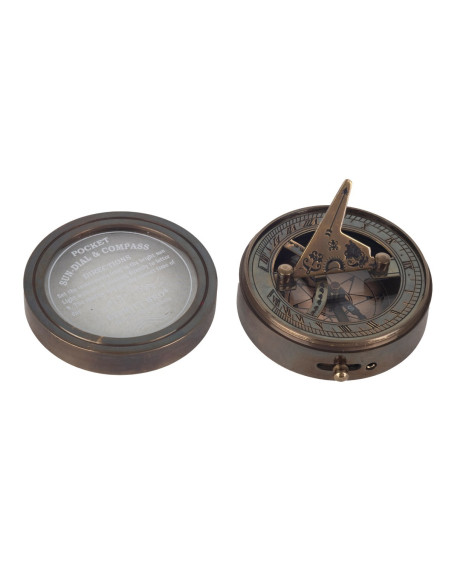 Brujula con reloj solar