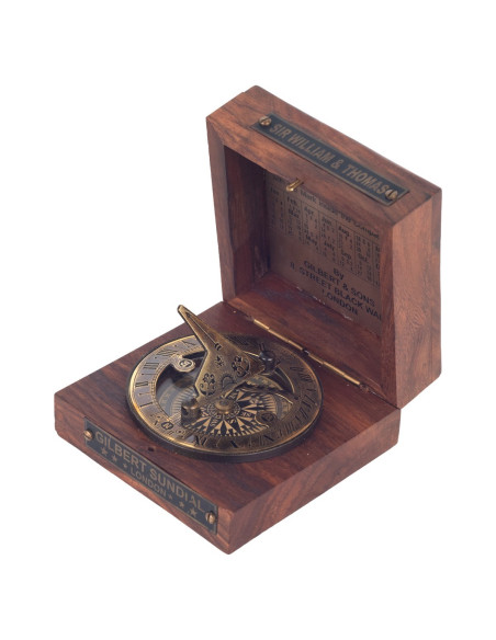 Brujula con reloj solar