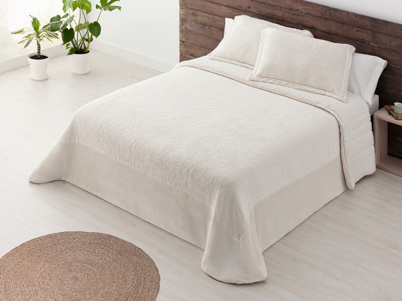 Edredón de borreguito y sedalina