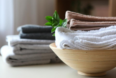 ¿Cómo lavar las toallas para que queden suaves?